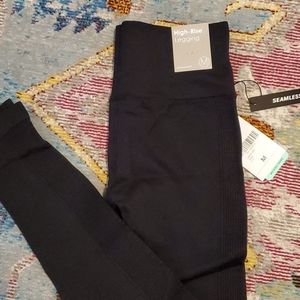 High-rise active leggings
